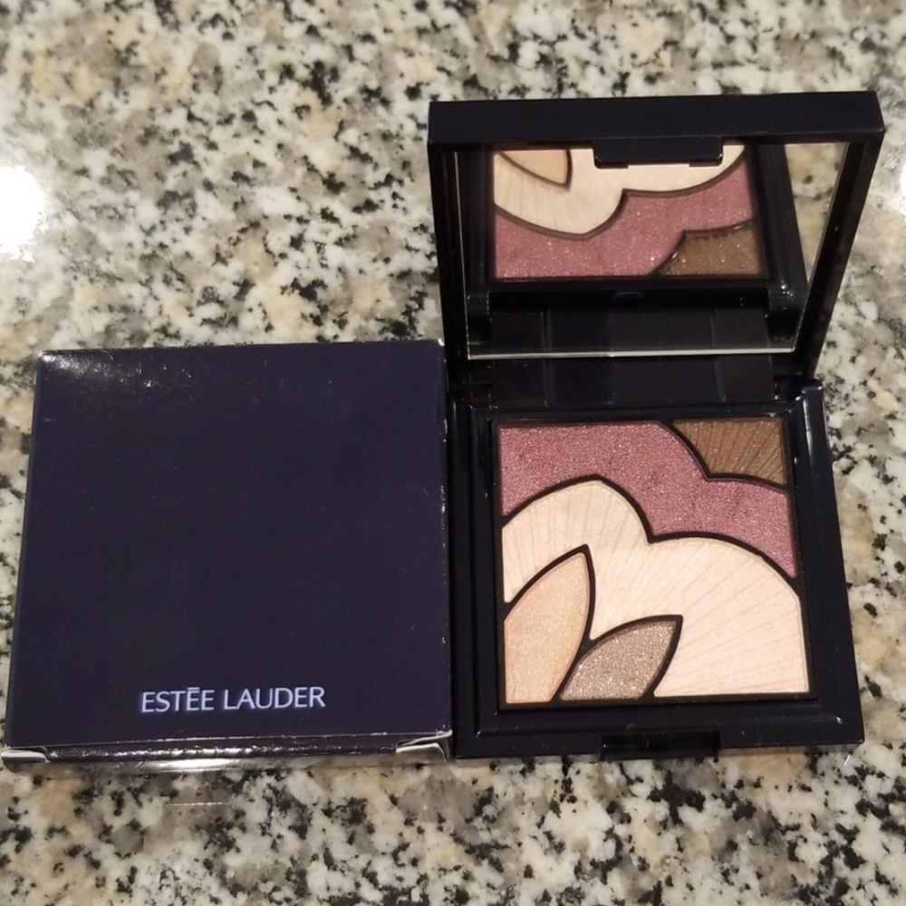 ESTEE LAUDER eye shadow, brand new,with box